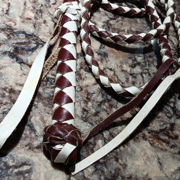 Genuine leather whip - Picture 2 of 4